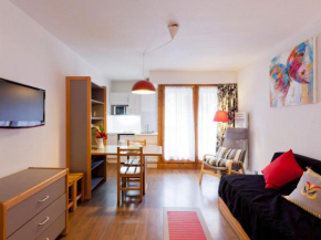 Studio avec Balcon Sud et WiFi au Centre de Brides-les-Bains, Proche Thermes et Télécabine - FR-1-512-54
